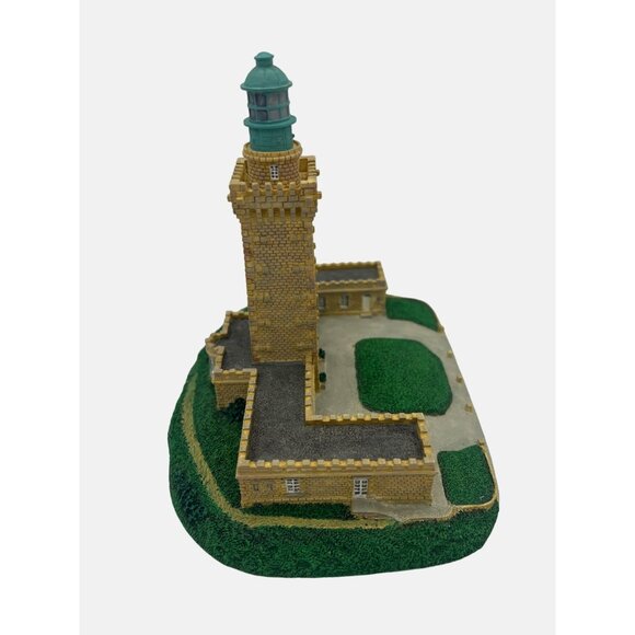 Danbury Mint "Le Cap Fréhel Lighthouse" Saint Malo France Historic Lighthouses - Picture 5 of 7